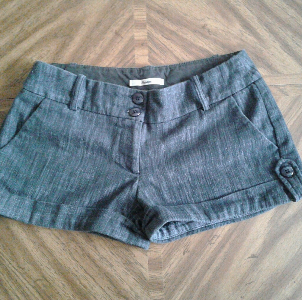 Papaya Brand Suit Style Shorts